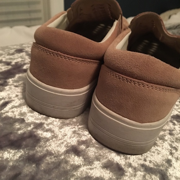🌸 MARC FISHER  Fisher Platform Slip On Sneaker 🌸 - Picture 2 of 4
